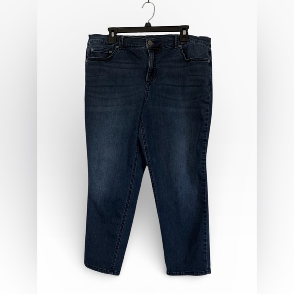 Petite Terra & Sky Straight Dark Denim Jeans - Size 18W- EUC - Picture 3 of 5